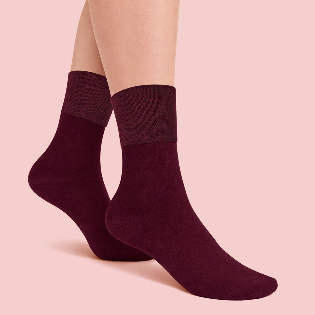 12 Pairs Womens Seamless Diabetic Socks N511717