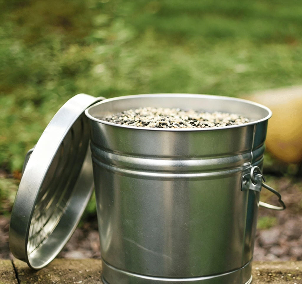 6-Gallon Galvanized Steel Locking Lid Storage Can R40463