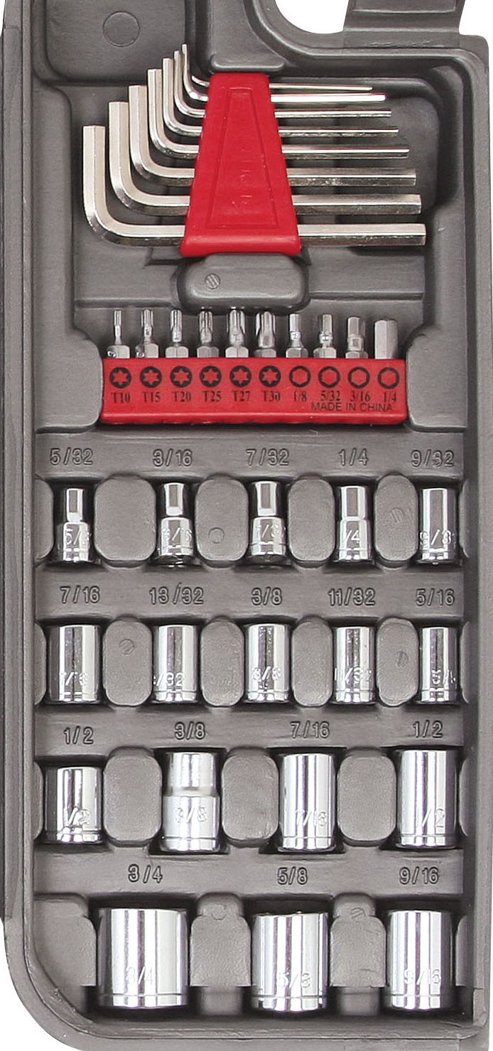 79 Piece SAE and Metric Tool Set D390